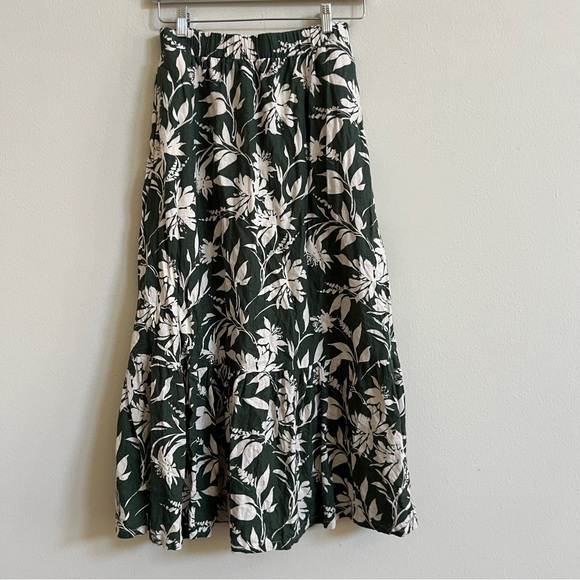 Abercrombie & Fitch Green Floral Linen Blend Skirt - Picture 2 of 2